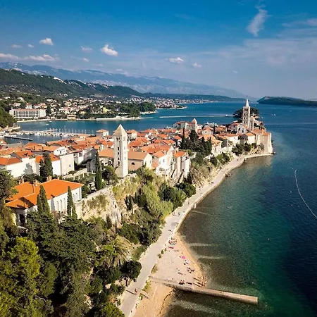 Πανσιόν Andela Banjol