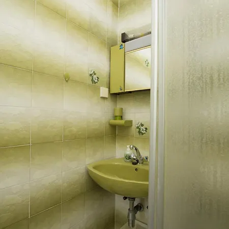 Πανσιόν Andela Banjol